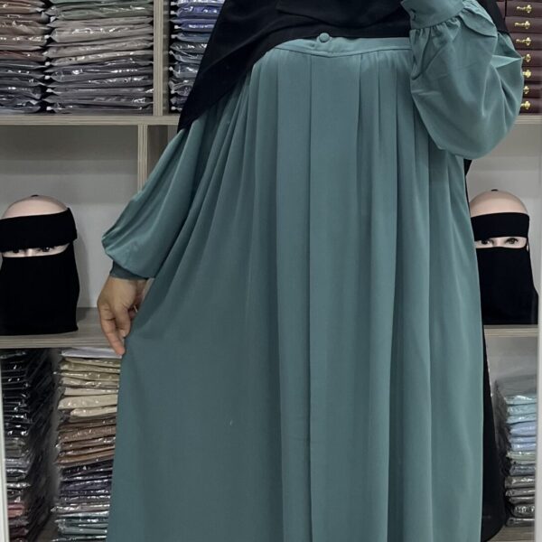 عباءة نجلاء