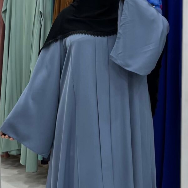 عباءة رزان