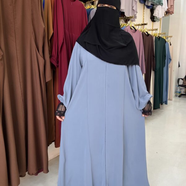 عباءة تسنيم